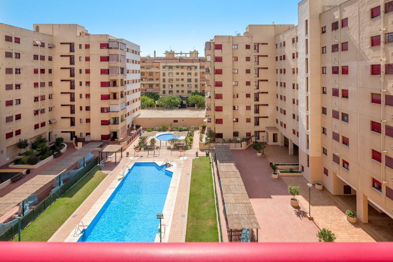 Apartamento Parque Litoral Malaga Luaran gambar